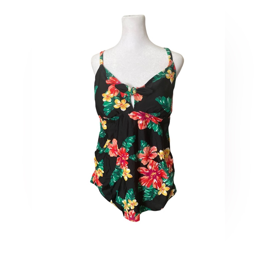 ✨ 🌴 NWT Isabel Maternity Floral Tankini Swim top 🌴✨